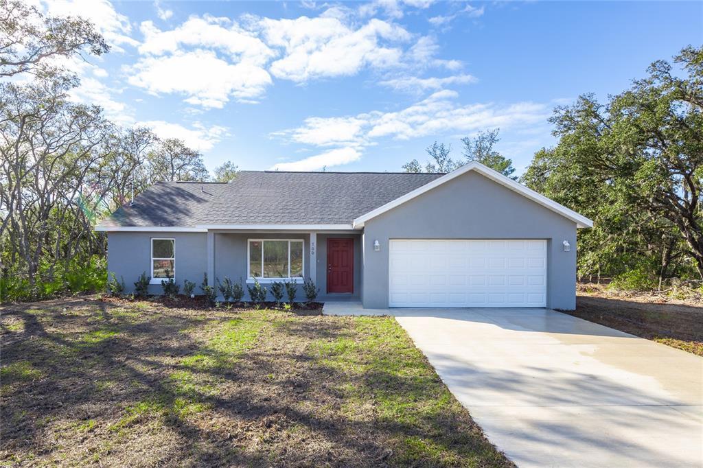 Picture of 700 Fisher Road, Ocklawaha, FL 32179