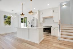 Picture of 131 E Grant, Orlando, FL 32806