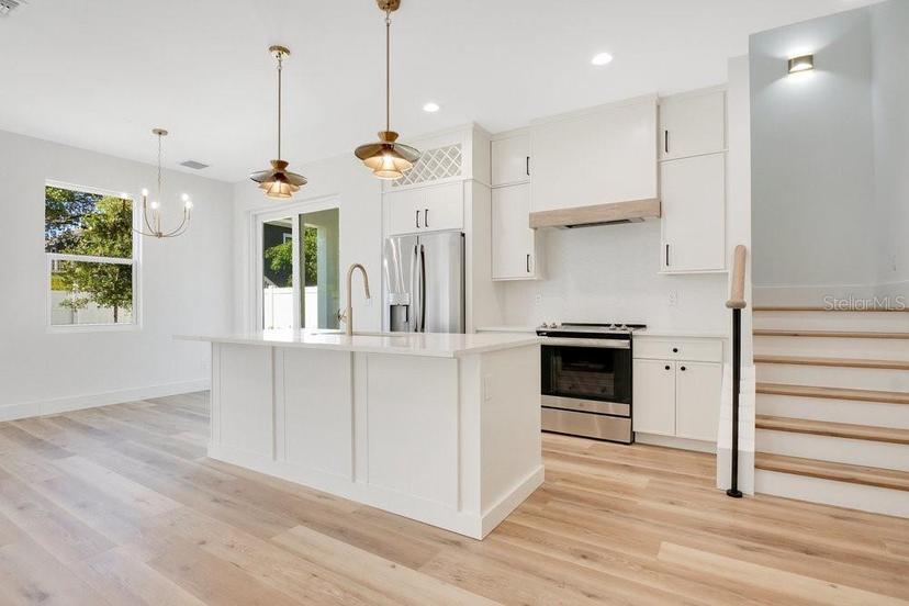 Picture of 131 E Grant, Orlando FL 32806