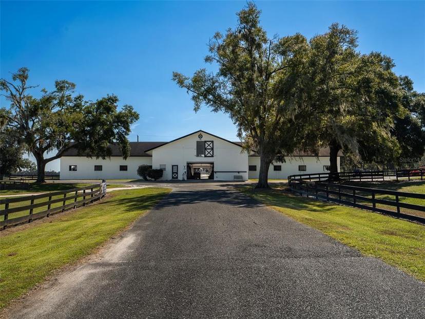 Picture of 12870 W Highway 40, Ocala FL 34481
