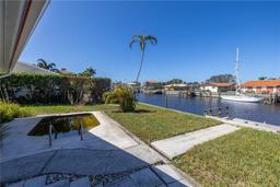 Picture of 1973 Hawaii Avenue Ne, St Petersburg, FL 33703