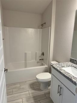 Picture of 2628 Averland Loop, North Port, FL 34287