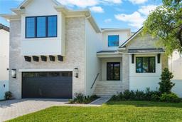 Picture of 5024 W Dickens Avenue, Tampa, FL 33629