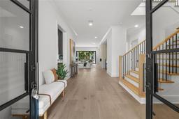 Picture of 5024 W Dickens Avenue, Tampa, FL 33629