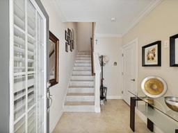 Picture of 6133 Marina Cove Way S, St Petersburg, FL 33712