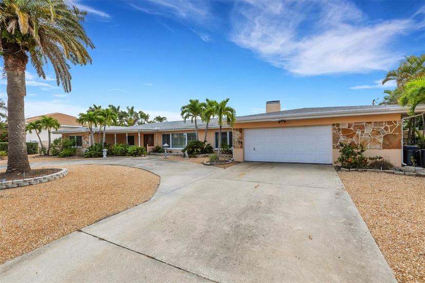 Picture of 1903 Bayshore Drive, Belleair Beach FL 33786