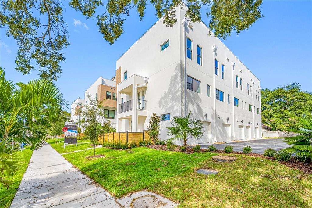 Picture of 315 15Th Street N, St Petersburg, FL 33705