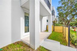 Picture of 315 15Th Street N, St Petersburg, FL 33705