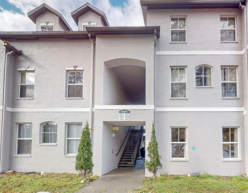 Picture of 5041 Sunridge Palms Drive Unit 101, Tampa FL 33617