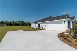 Picture of 2073 NW 79Th Loop, Ocala, FL 34475
