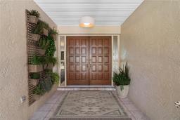 Picture of 740 N Venturi Avenue, Crystal River, FL 34429