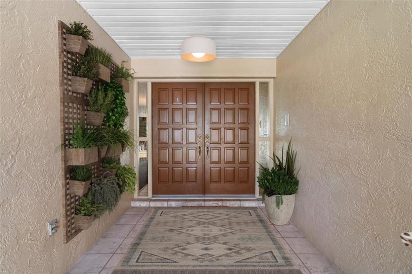 Picture of 740 N Venturi Avenue, Crystal River FL 34429