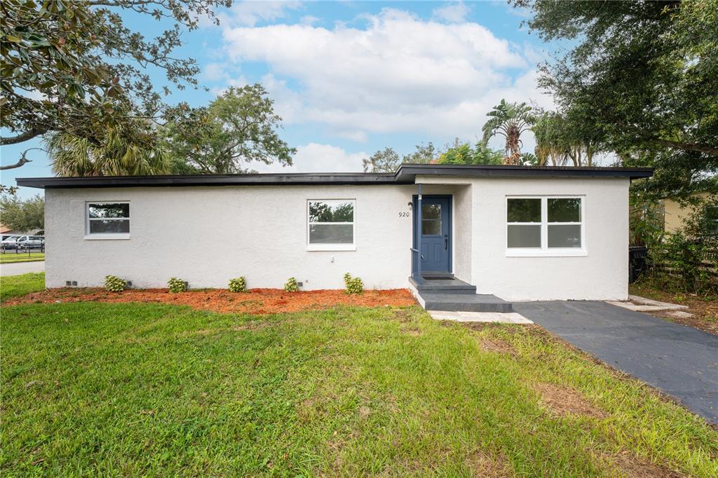 Picture of 920 S Solandra Drive, Orlando, FL 32807