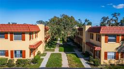 Picture of 1112 W Main Street Unit E5, Leesburg, FL 34748