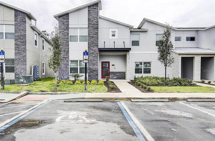 Picture of 690 Pebble Beach Drive, Davenport FL 33896
