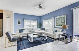 Picture of 690 Pebble Beach Drive, Davenport, FL 33896