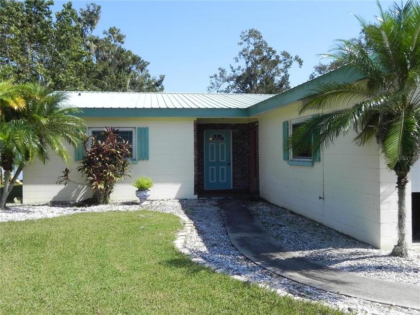 Picture of 2201 W Pilaklakaha Avenue, Auburndale FL 33823