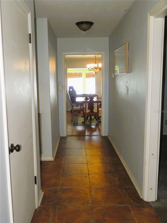 Picture of 2201 W Pilaklakaha Avenue, Auburndale FL 33823