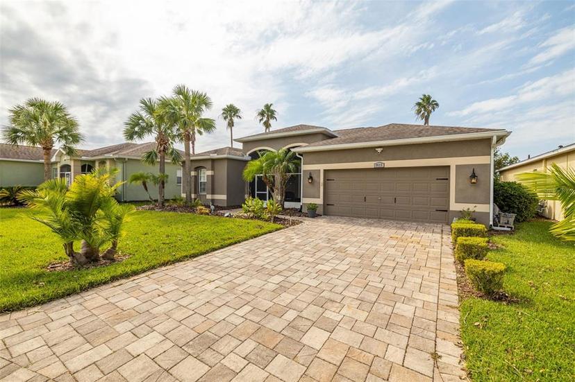 Picture of 10211 Cleghorn Drive, San Antonio FL 33576