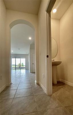 Picture of 1089 Blue Jay Drive, Davenport, FL 33837