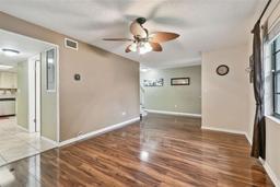 Picture of 1213 Abbey Crescent Lane, Clearwater, FL 33759