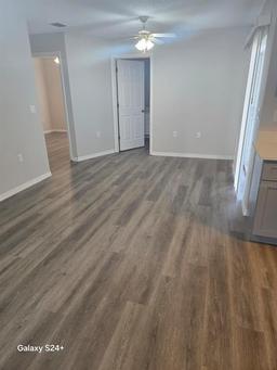 Picture of 1325 Dunbarton Ct, Kissimmee, FL 34758