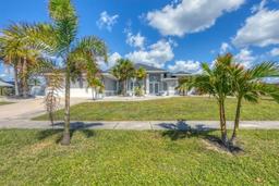 Picture of 13400 Buckett Circle, Port Charlotte, FL 33981