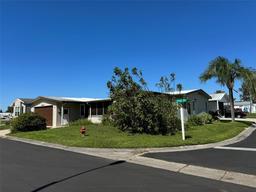 Picture of 34303 Lodge Drive, Wesley Chapel, FL 33543