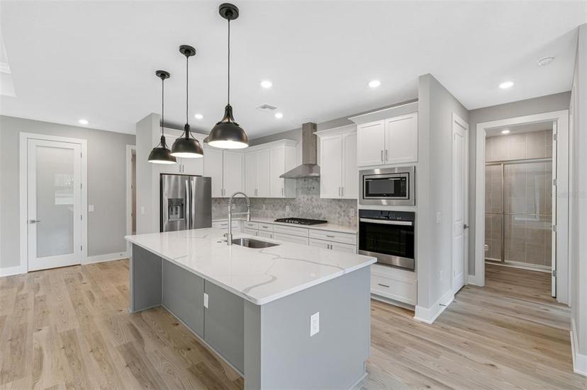 Picture of 4080 Southern Valley Loop, Brooksville FL 34601