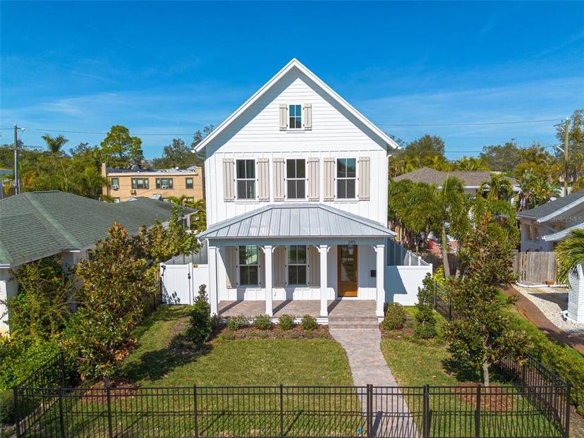 Picture of 245 12Th Avenue Ne, St Petersburg FL 33701