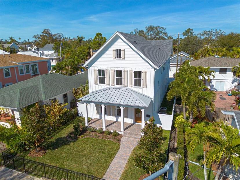 Picture of 245 12Th Avenue Ne, St Petersburg FL 33701