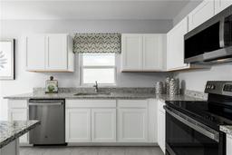 Picture of 1337 Laramie Way, Haines City, FL 33844