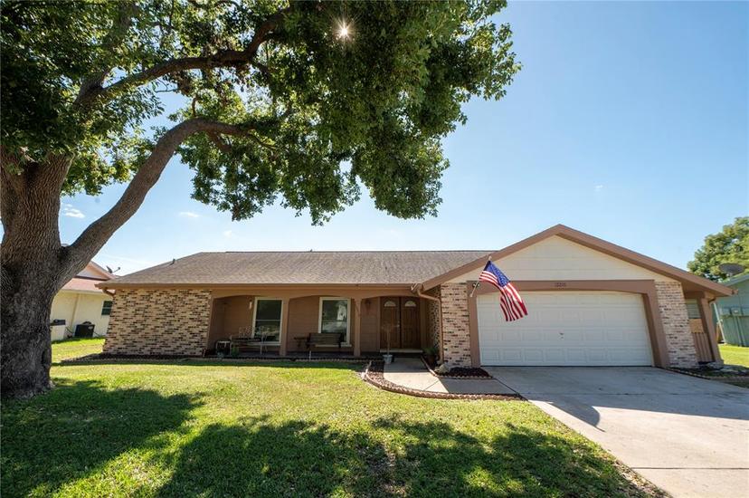 Picture of 12210 Buttonwood Row, Hudson FL 34667