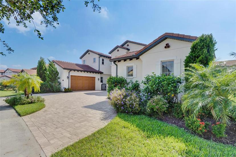 Picture of 15716 Panther Lake Drive, Winter Garden FL 34787