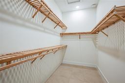 Picture of 705 Anegada Lane, Sarasota, FL 34234