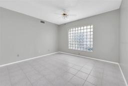 Picture of 2209 Utopian Drive E Unit 109, Clearwater, FL 33763