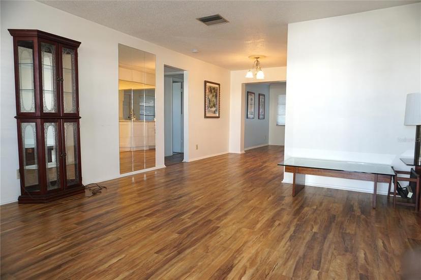 Picture of 4254 96Th Terrace N Unit Two, Pinellas Park FL 33782