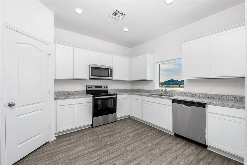 Picture of 3732 Bergamot Street, Lake Alfred FL 33850