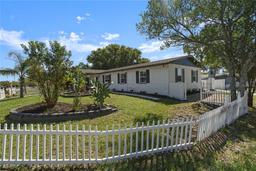 Picture of 2259 Howland Boulevard, Deltona, FL 32738