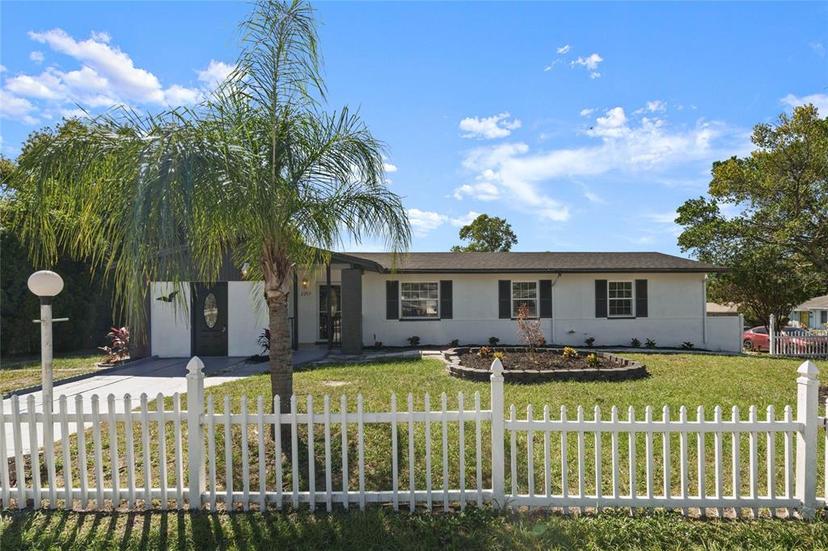 Picture of 2259 Howland Boulevard, Deltona FL 32738