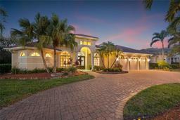 Picture of 7925 Royal Queensland Way, Lakewood Ranch, FL 34202