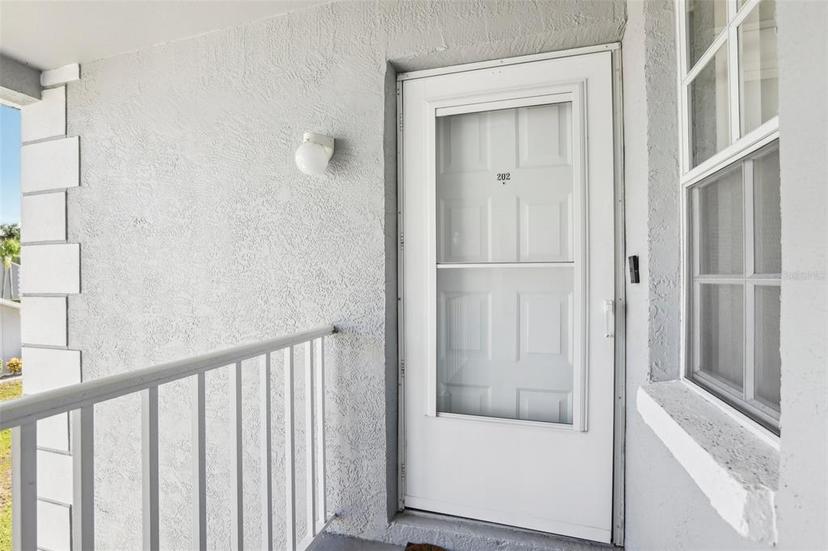 Picture of 12049 Hoosier Court Unit 202, Hudson FL 34667