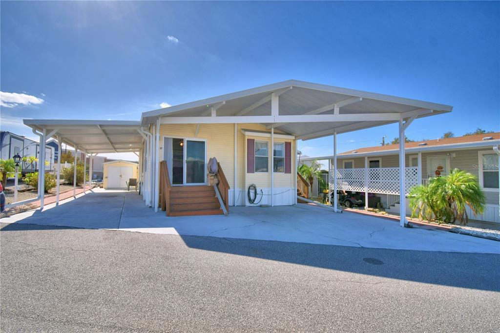 Picture of 251 Patterson Road Unit I17, Haines City, FL 33844