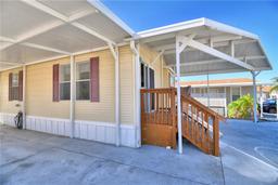 Picture of 251 Patterson Road Unit I17, Haines City, FL 33844