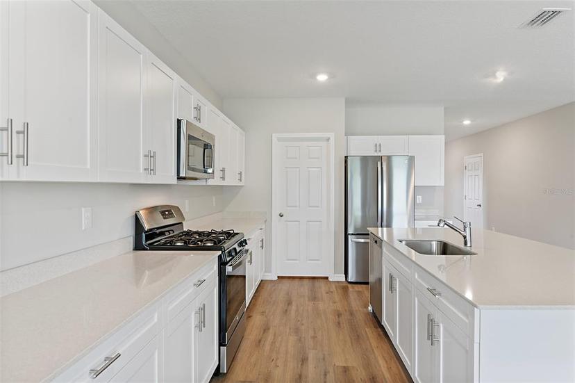 Picture of 2288 Canyon Oak Drive, Davenport FL 33837