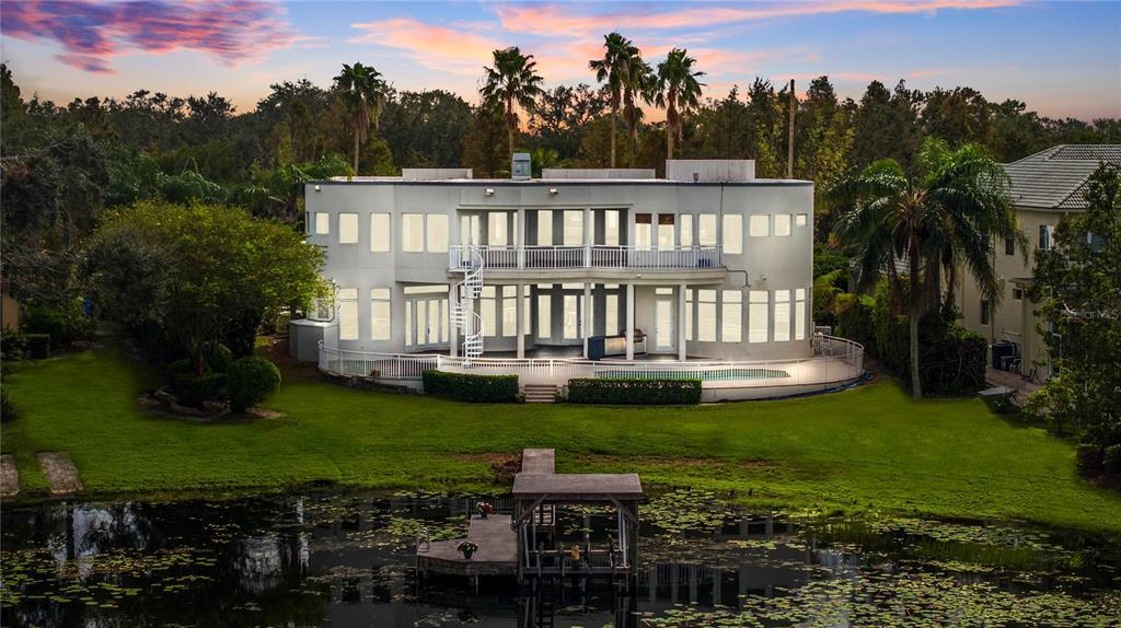 Picture of 2905 Safe Harbor Drive, Tampa, FL 33618