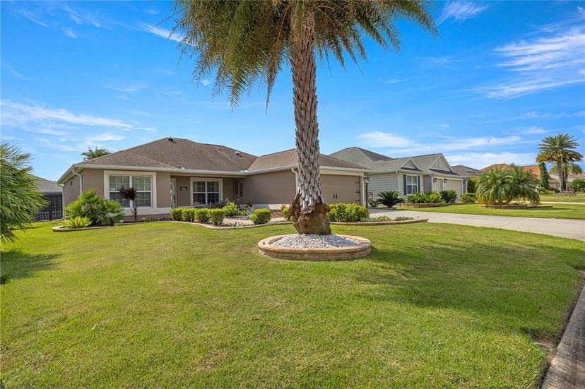 Picture of 812 Journey Lane, The Villages FL 32163