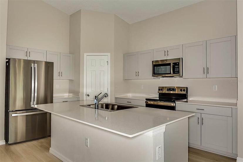 Picture of 1592 Ellesmere Avenue, Haines City FL 33844