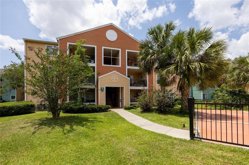 Picture of 2601 SW Archer Road Unit E217, Gainesville FL 32608