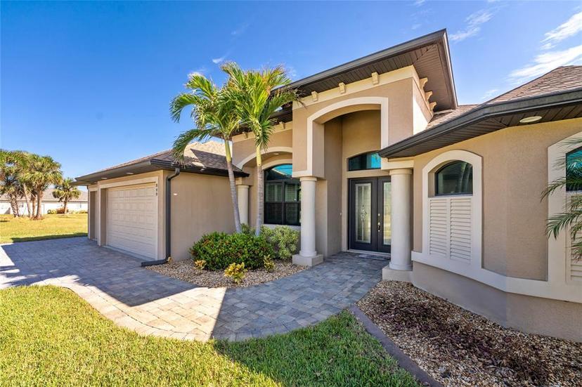 Picture of 849 Rotonda Circle, Rotonda West FL 33947
